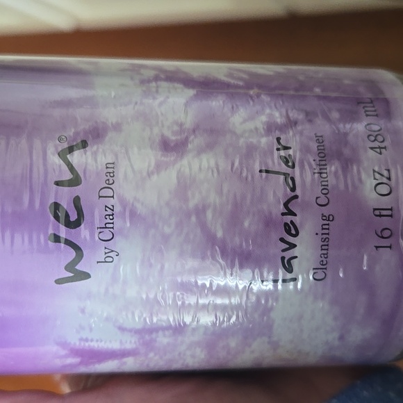 WEN by Chaz Dean Lavender Cleansing Conditioner Hair Care - Two 16 oz bottles - Picture 2 of 8